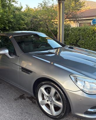 Mercedes Benz SLK 200 (cgi be) Sport