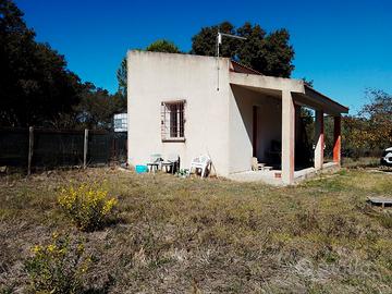 Ploaghe, terreno con casetta