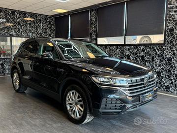 Volkswagen Touareg 3.0 V6 TDI SCR