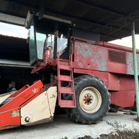 Mietitrebbia con Essicatoio