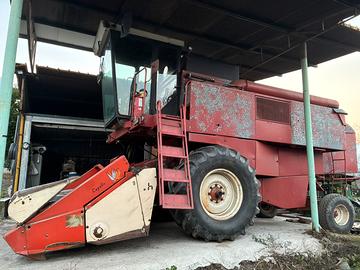 Mietitrebbia con Essicatoio