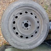 pneumatici invernali 205-55 R 16