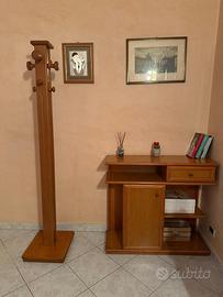 Mobile ingresso con appendiabiti