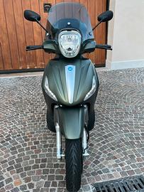 Piaggio Beverly 350 S
