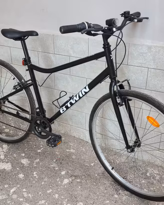 Bici 28" b'twin Riverside PARI AL NUOVO