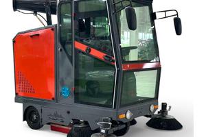 SPAZZATRICE ELETTRICA HT2000G CABINA, 200 CM