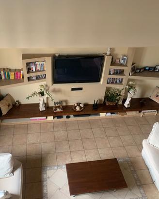 Villa bifamiliare PREDISPOSTA X 2 APPARTAMENTI