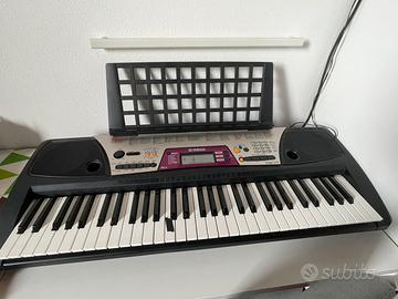 Tastiera Yamaha ideale per inziare con pianoforte