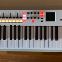 Controller MIDI M-Audio Code 61