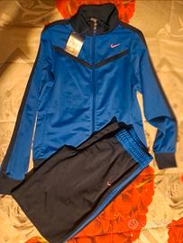 Tuta Nike da ragazza