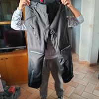 Pantaloni da moto con protezioni 