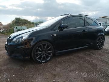 Opel corsa OPC 