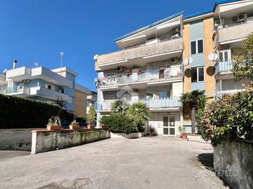 BOX A MUGNANO DI NAPOLI