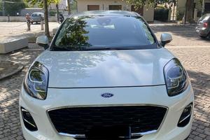 Ford puma 1.0 ecoboost hybrid titanium