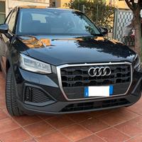 Audi Q2 35 TDI S tronic Business