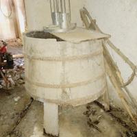 Vecchio tino anni '50