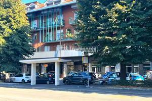 APPARTAMENTO DI 102 MQ CON VISTA PANORAMICA E BOX