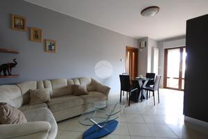 2 LOCALI A ALBA ADRIATICA