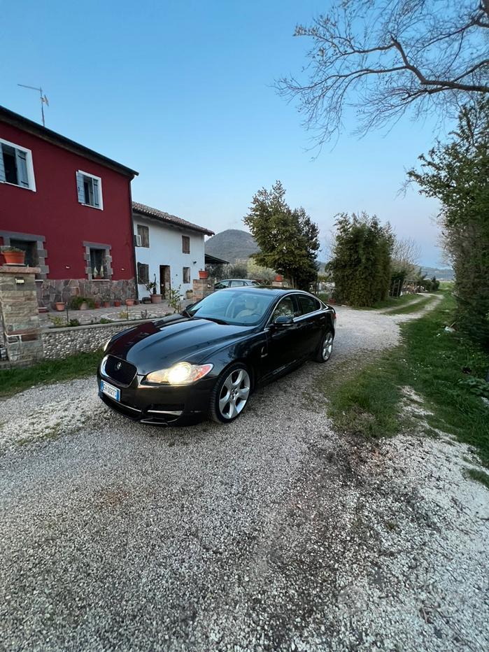 Jaguar XF 1ª serie (X250)