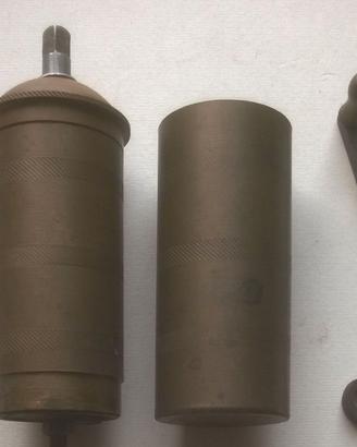 Antica macinatore manuale a manovella in Ottone