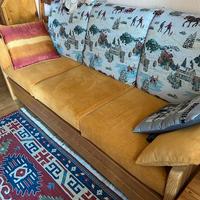 divano /divano letto struttura in legno chiaro