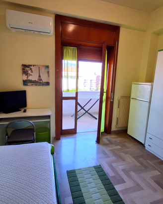 Stanza femminile full comfort, anche pochi mesi