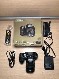 Fujifilm FinePix HS33 EXR