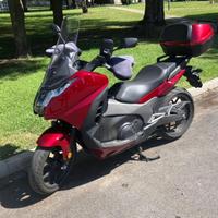 HONDA INTEGRA 750
