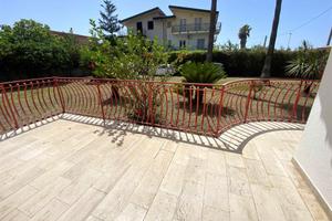 Rif.RI350| palazzo sellia marina