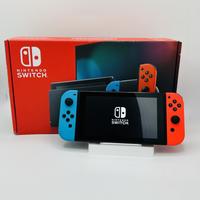 Nintendo Switch – Completa di Scatola e Accessori