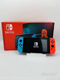 Nintendo Switch – Completa di Scatola e Accessori