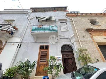 CASA INDIPENDENTE A CASTELLAMMARE DEL GOLFO