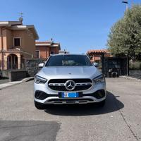 Mercedes GLA 200 Benzina