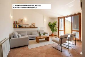 Tempio Pausania: ampio trilocale all'ultimo piano