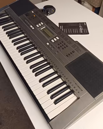 Yamaha PSR-E353 Pianola Piano