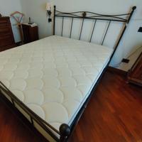 Letto in ferro battuto completo