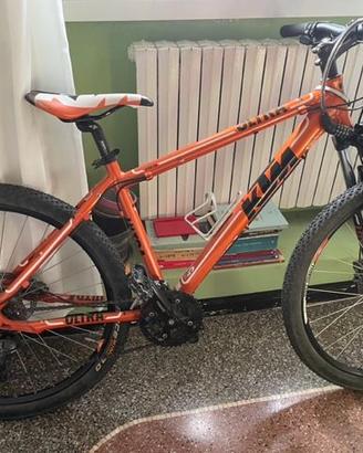 KTM Ultra in alluminio