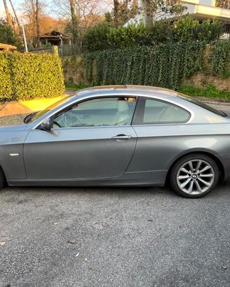 Auto BMW 320d coupè
