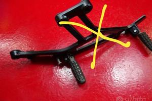 POGGIAPIEDI SX DUCATI MONSTER 695