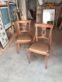 Sedie in legno con instarsi