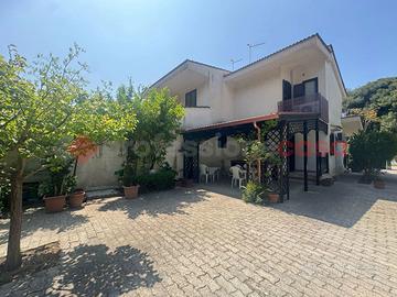 Villa o villino Pulsano [Cod. rif 3235467ATG]
