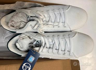 Scarpe Sergio Tacchini tg. 43
Mod. Tipo Stan Smith