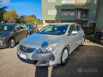 Opel Astra 1.7 CDTI 125CV 5 porte Cosmo