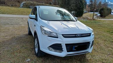 Ford Kuga 140 CV, Automatica, 4x4 – Ottime condizi