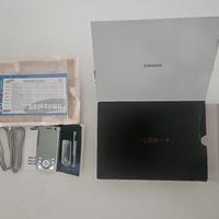 Samsung Ultra II cellulare con box e cavi