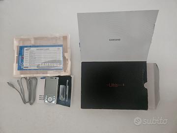 Samsung Ultra II cellulare con box e cavi