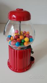 distributore di caramelle e gomme