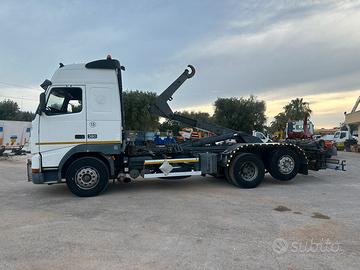 Volvo 380 3 assi scarrabile, ACCETTO PERMUTE