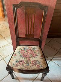 Sedia  in stile classico/vintage primi novecento.
