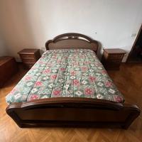 Letto matrimoniale con materasso